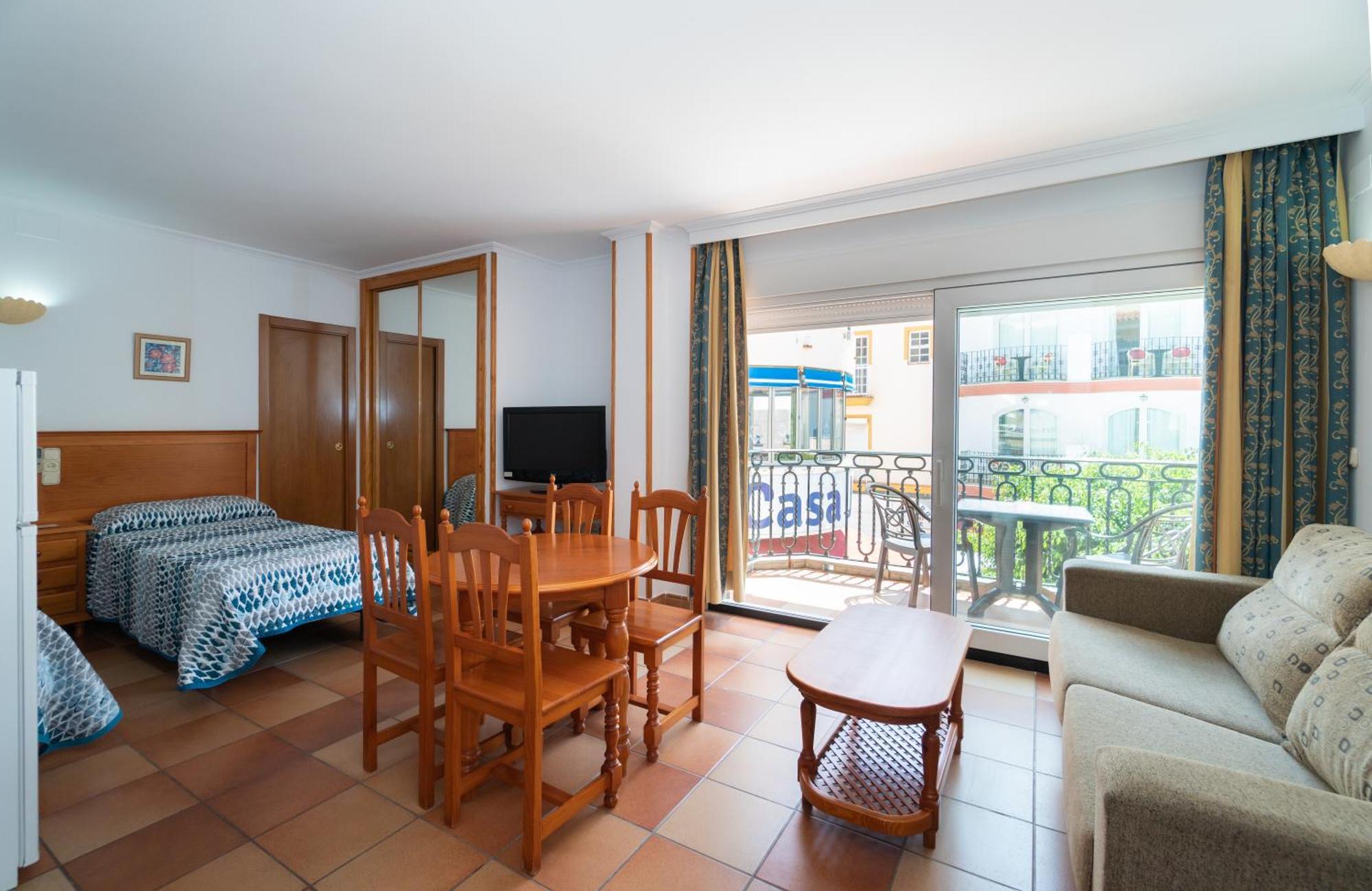 Apartamentos Leonor Carihuela توريمولينوس المظهر الخارجي الصورة