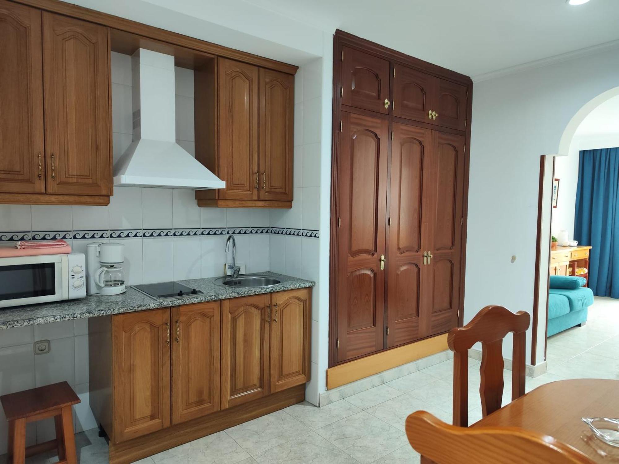 Apartamentos Leonor Carihuela توريمولينوس المظهر الخارجي الصورة