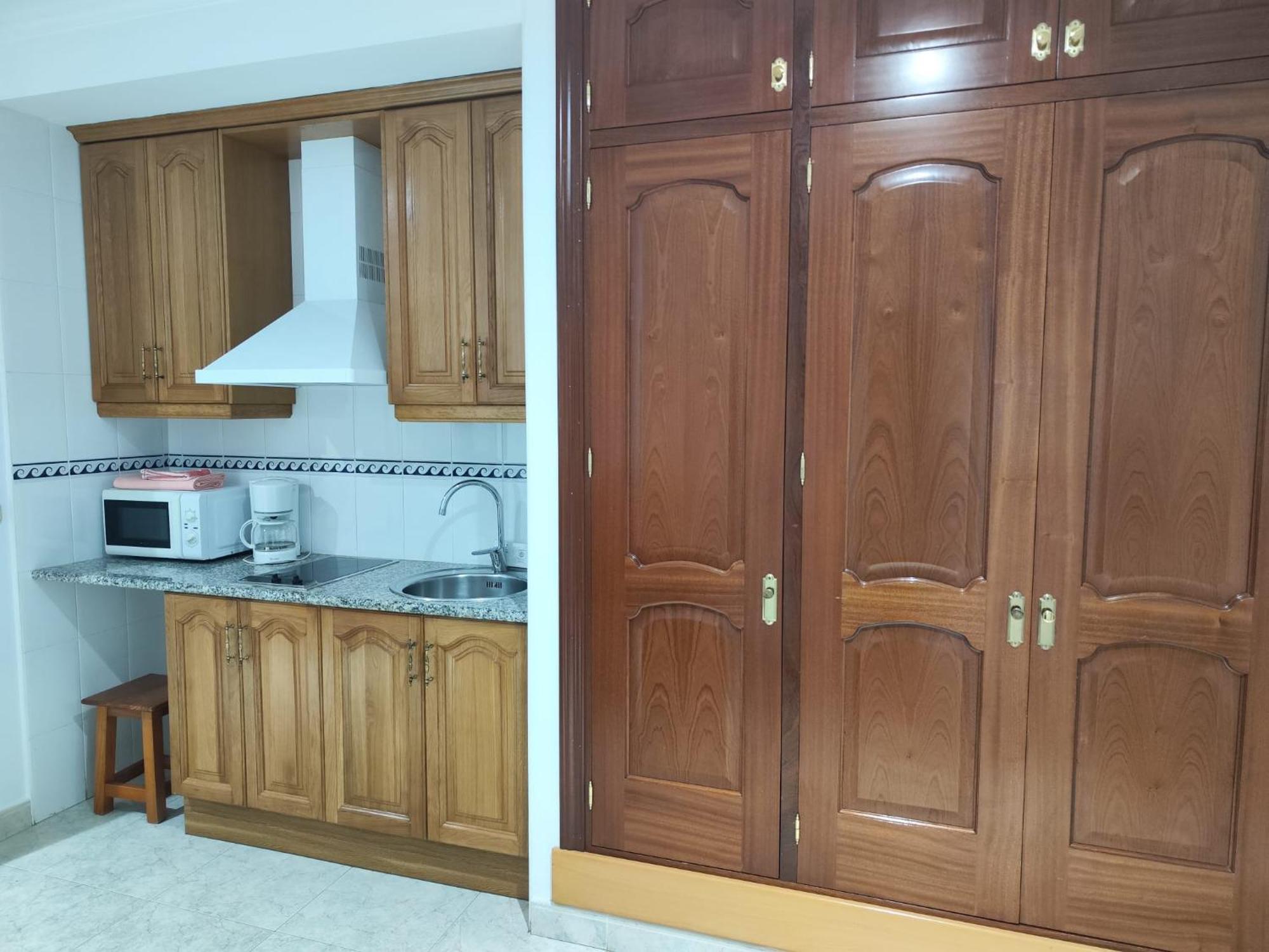 Apartamentos Leonor Carihuela توريمولينوس المظهر الخارجي الصورة