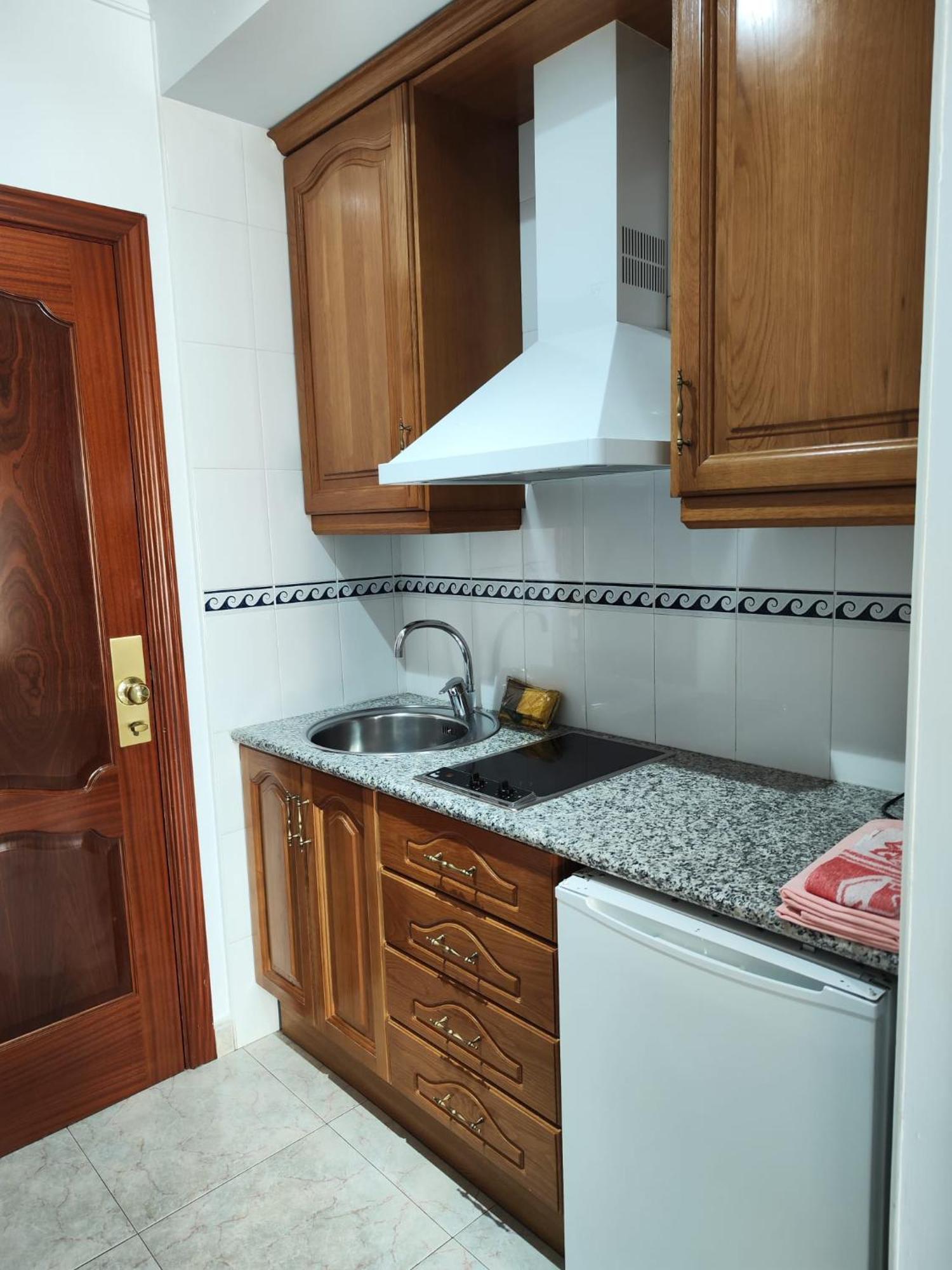 Apartamentos Leonor Carihuela توريمولينوس المظهر الخارجي الصورة
